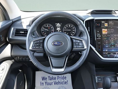 Used 2024 Subaru Ascent Touring AWD/4WD image 18