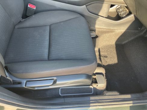 Used 2016 Honda HR-V EX image 16