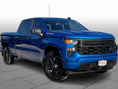 Used 2023 Chevrolet Silverado 1500 Custom AWD/4WD image 5