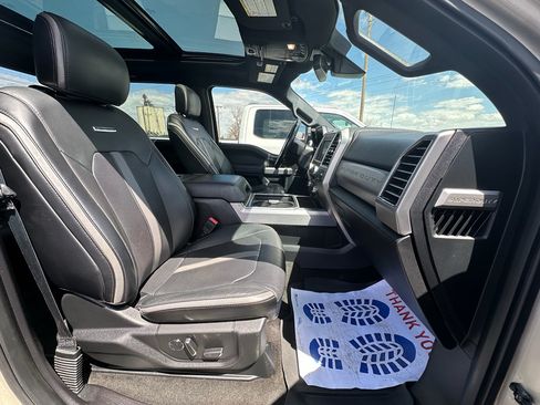 Used 2018 Ford F350 Platinum w/ Platinum Ultimate Package AWD/4WD image 25
