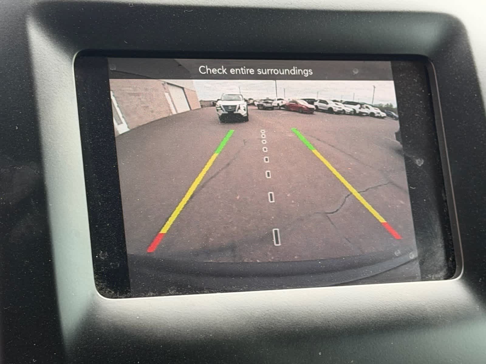 Used 2020 Jeep Cherokee Latitude Plus FWD image 9