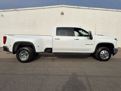 New 2026 Chevrolet Silverado 3500 LTZ w/ LTZ Convenience Package