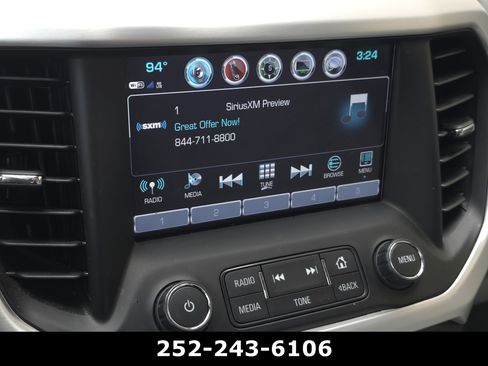 Used 2019 GMC Acadia SLE FWD image 19