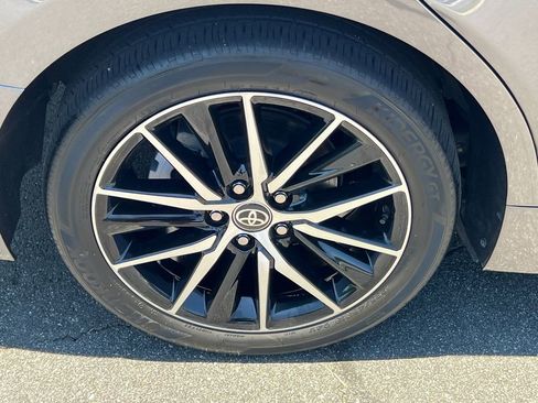 Used 2024 Toyota Camry SE FWD image 18