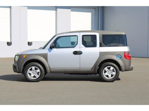 Used 2004 Honda Element EX image 2