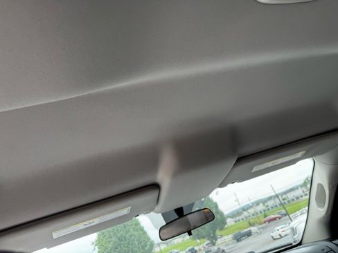 Used 2014 RAM 1500 Express image 19