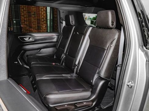 Used 2024 Chevrolet Suburban Z71 w/ Luxury Package AWD/4WD image 50