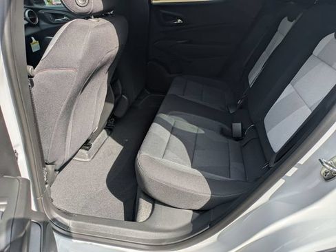 New 2026 Chevrolet Trax RS w/ Sunroof Package FWD image 24