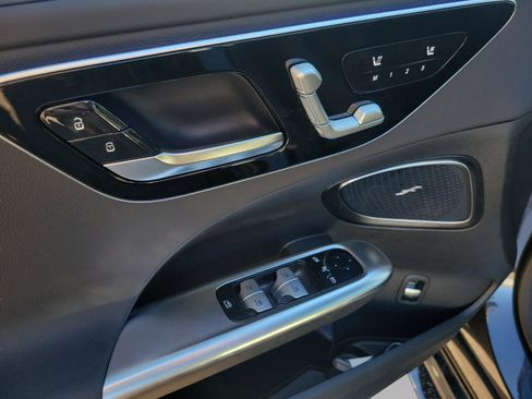 New 2026 Mercedes-Benz C 43 AMG 4MATIC Sedan image 16