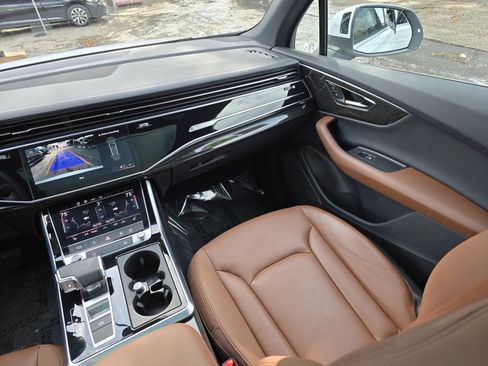 Used 2023 Audi Q7 2.0T Premium image 39