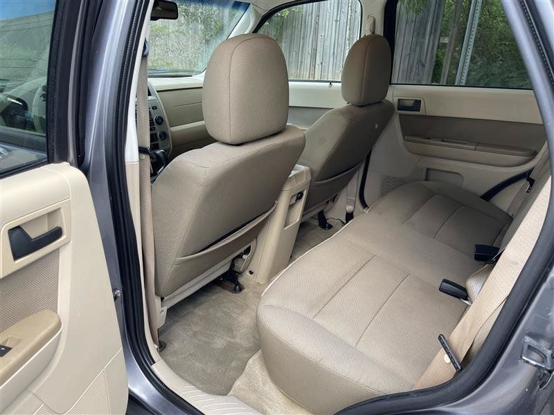 Used 2010 Ford Escape XLT FWD image 37