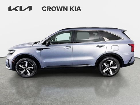 Certified 2023 Kia Sorento S w/ Panoramic Sunroof Package FWD image 8