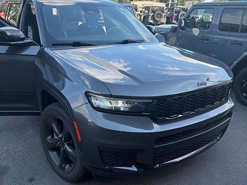 Used 2021 Jeep Grand Cherokee L Laredo AWD/4WD image 3