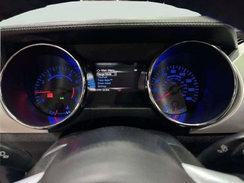 Used 2016 Ford Mustang Premium RWD image 30