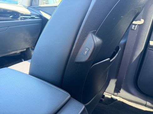Used 2023 Kia Niro Wave w/ Wave Preserve Package FWD image 32