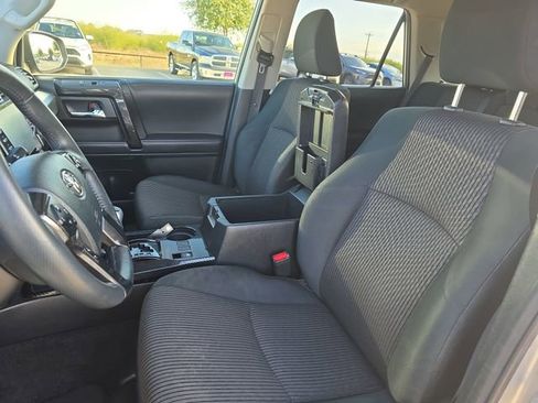 Used 2022 Toyota 4Runner TRD Off-Road image 14