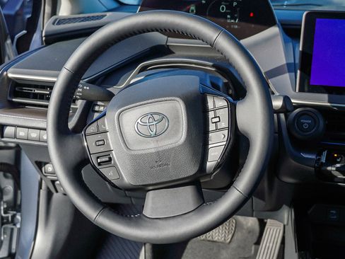 New 2026 Toyota Prius XLE image 31