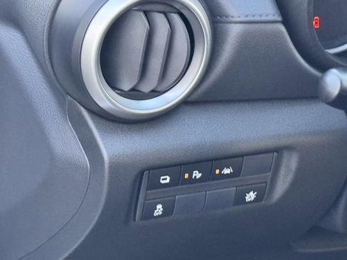 New 2025 Nissan Versa S w/ Trunk Package image 19