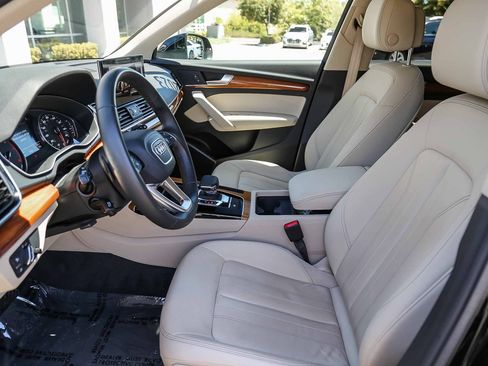 Certified 2023 Audi Q5 2.0T Premium w/ Convenience Package AWD/4WD image 20