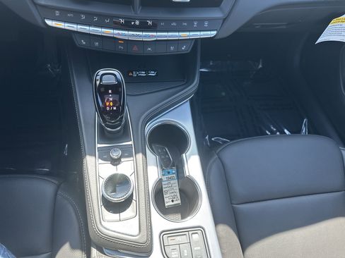 New 2025 Cadillac CT4 Premium Luxury image 9