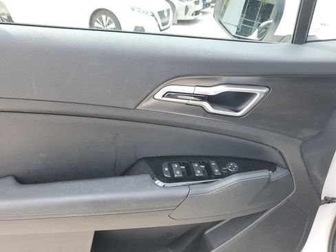 Certified 2024 Kia Sportage EX FWD image 19