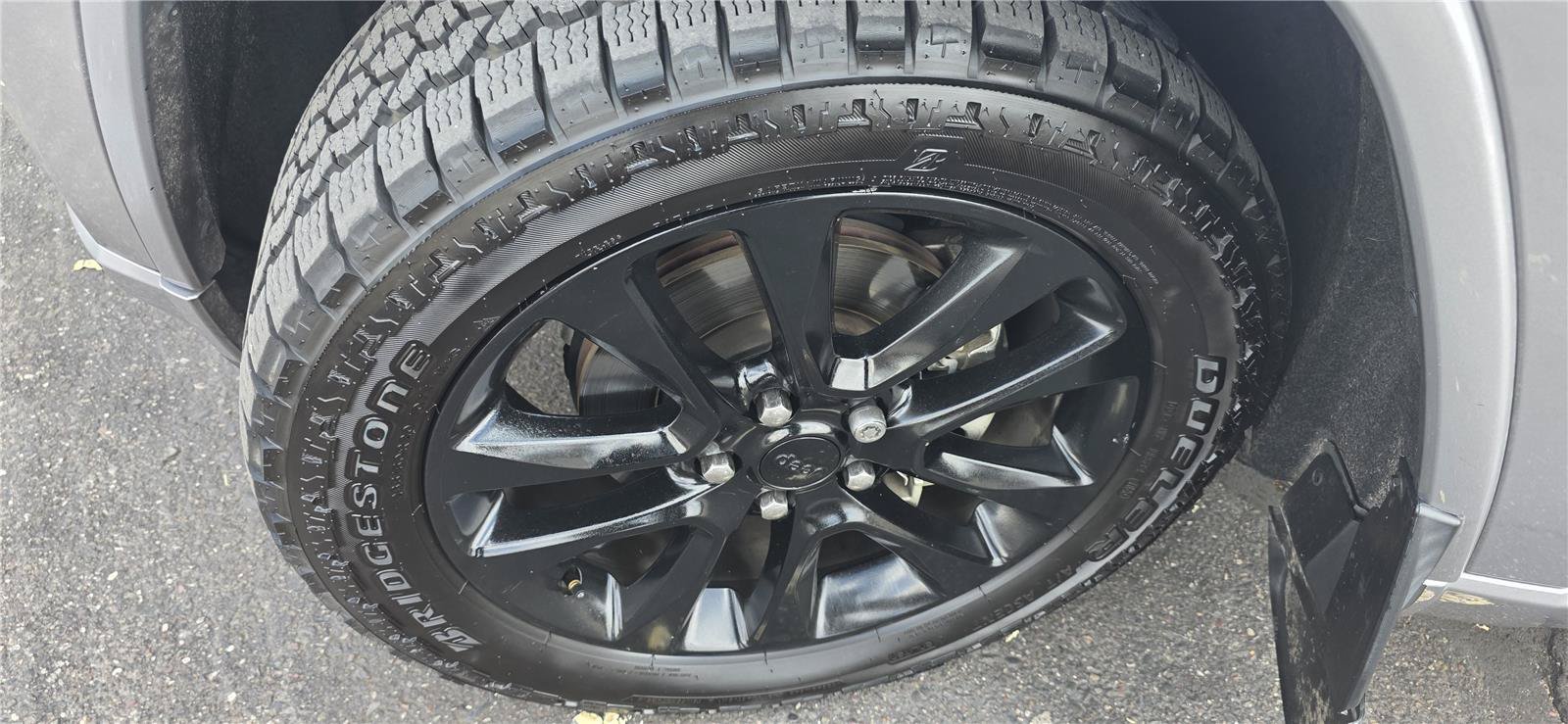 Used 2020 Jeep Grand Cherokee Altitude AWD/4WD image 9