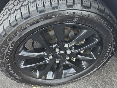 Used 2020 Jeep Grand Cherokee Altitude AWD/4WD image 9