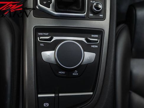 Used 2018 Audi R8 V10 image 44