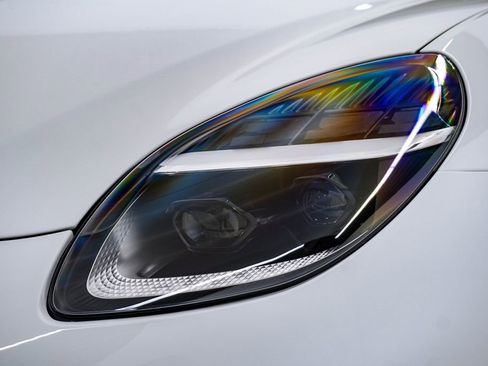 New 2026 Aston Martin V8 Vantage S image 6