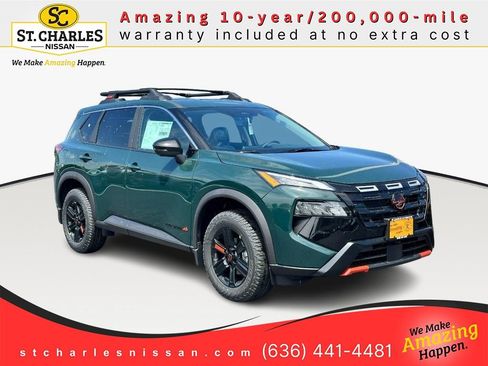 Used 2026 Nissan Rogue SV AWD/4WD image 1