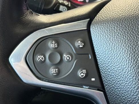 Used 2022 Chevrolet Traverse Premier w/ LPO, Floor Liner Package image 38