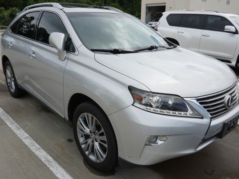 Used 2013 Lexus RX 350 FWD w/ Navigation Pkg image 3