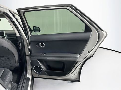 Used 2023 Hyundai Ioniq 5 SEL image 30