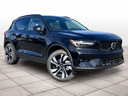 New 2026 Volvo XC40 B5 Ultra w/ Protection Package Premier AWD/4WD image 2