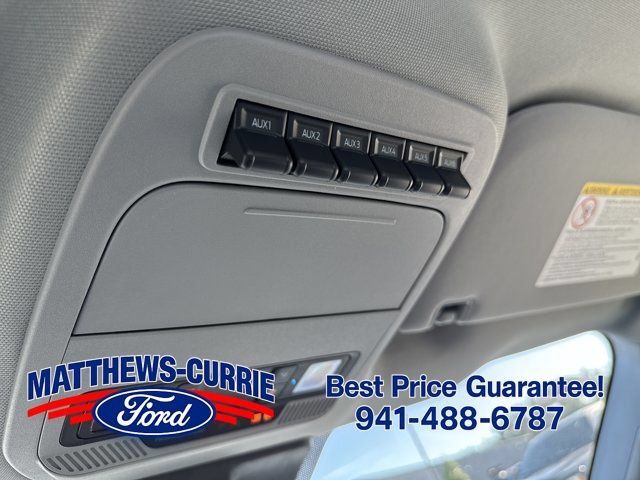 New 2026 Ford F250 XL w/ XL Driver Assist Package RWD image 21