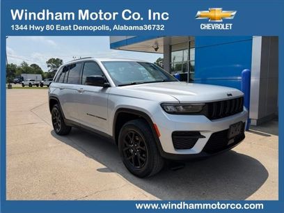Used 2024 Jeep Grand Cherokee Altitude
