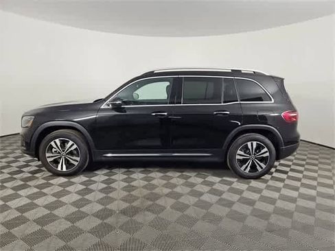 Certified 2025 Mercedes-Benz GLB 250 4MATIC image 3