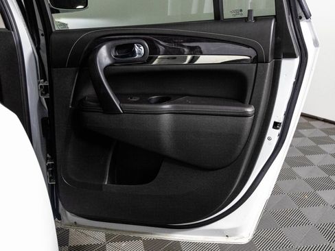Used 2016 Buick Enclave Leather image 28