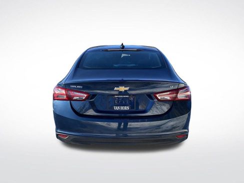 Used 2022 Chevrolet Malibu LT image 14