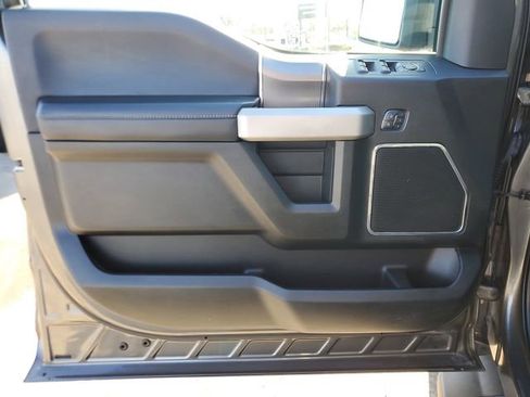 Used 2016 Ford F150 Lariat image 18