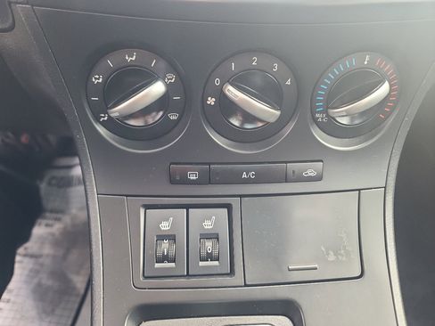 Used 2012 MAZDA MAZDA3 i Grand Touring image 19