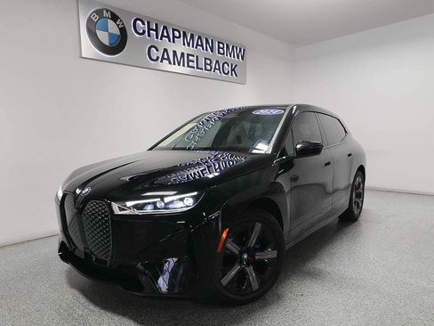 Used 2024 BMW iX xDrive50 w/ Sport Package AWD/4WD image 1