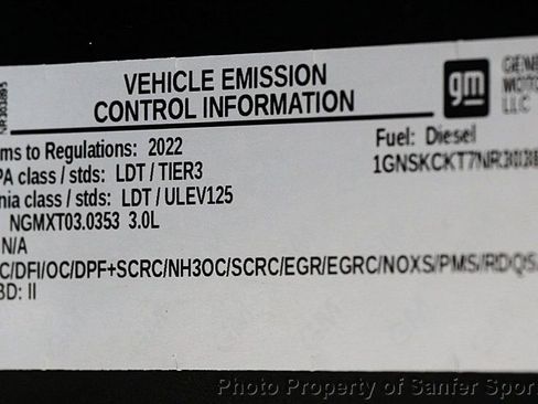 Used 2022 Chevrolet Suburban LT AWD/4WD image 52