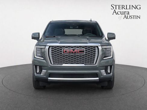 Used 2023 GMC Yukon XL Denali w/ Denali Reserve Package RWD image 5