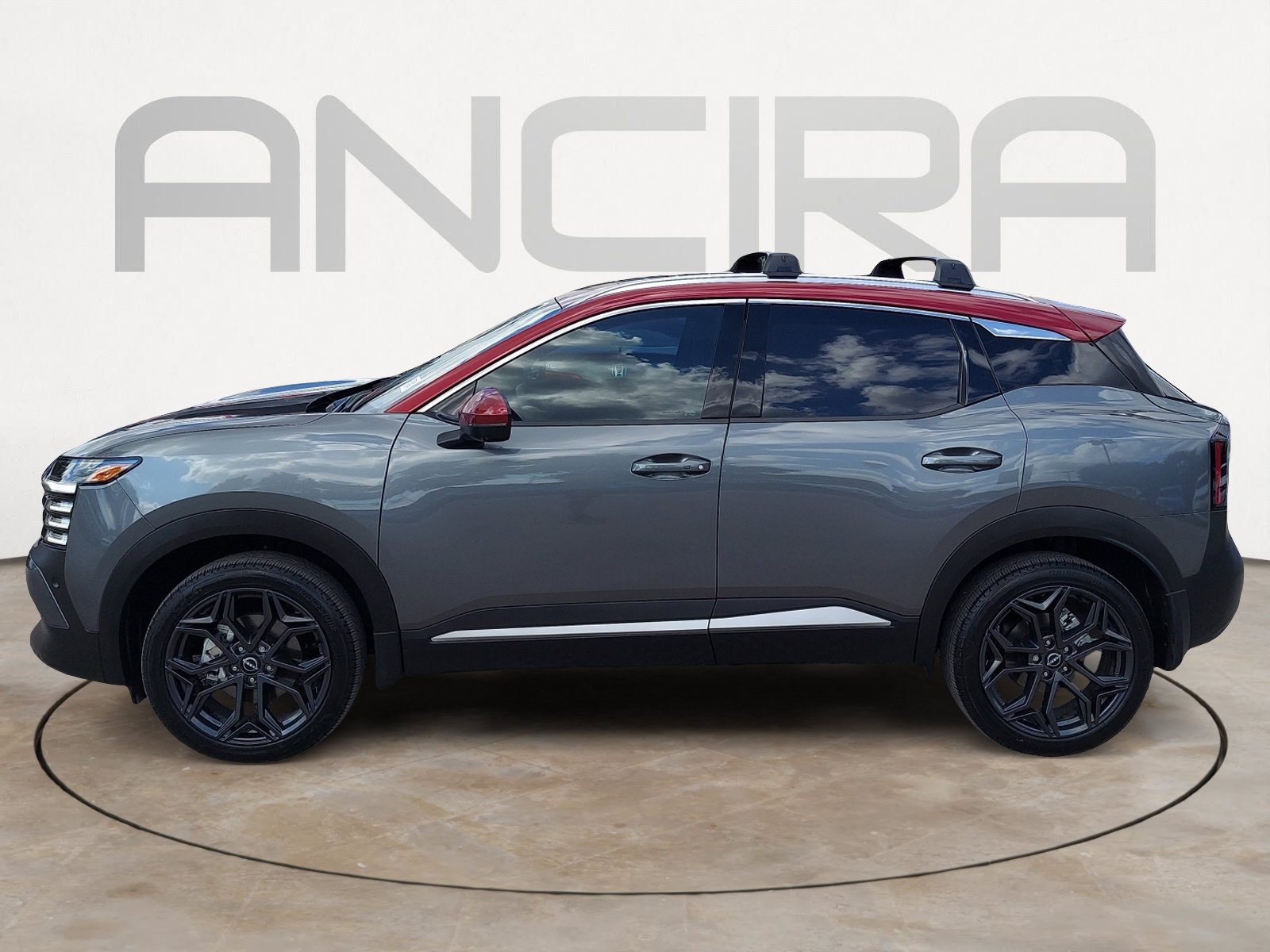 Used 2026 Nissan Kicks SR w/ SR Premium Package FWD image 7
