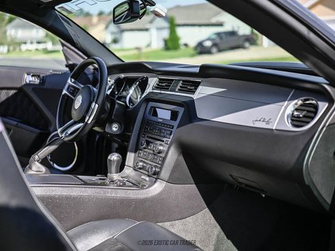 Used 2014 Ford Mustang GT Premium w/ GT Track Package RWD image 33