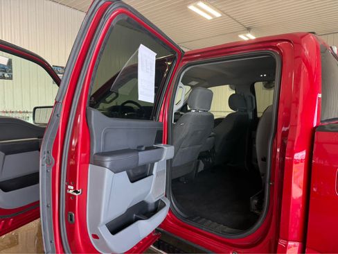Used 2021 Ford F150 XLT w/ Equipment Group 302A High AWD/4WD image 18