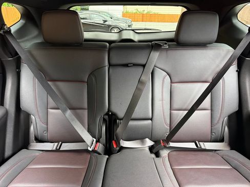 Used 2025 Chevrolet Blazer RS FWD image 30