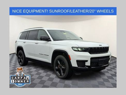 Used 2023 Jeep Grand Cherokee L Laredo AWD/4WD image 1