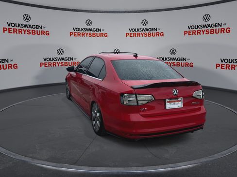 Used 2016 Volkswagen Jetta GLI SEL image 7